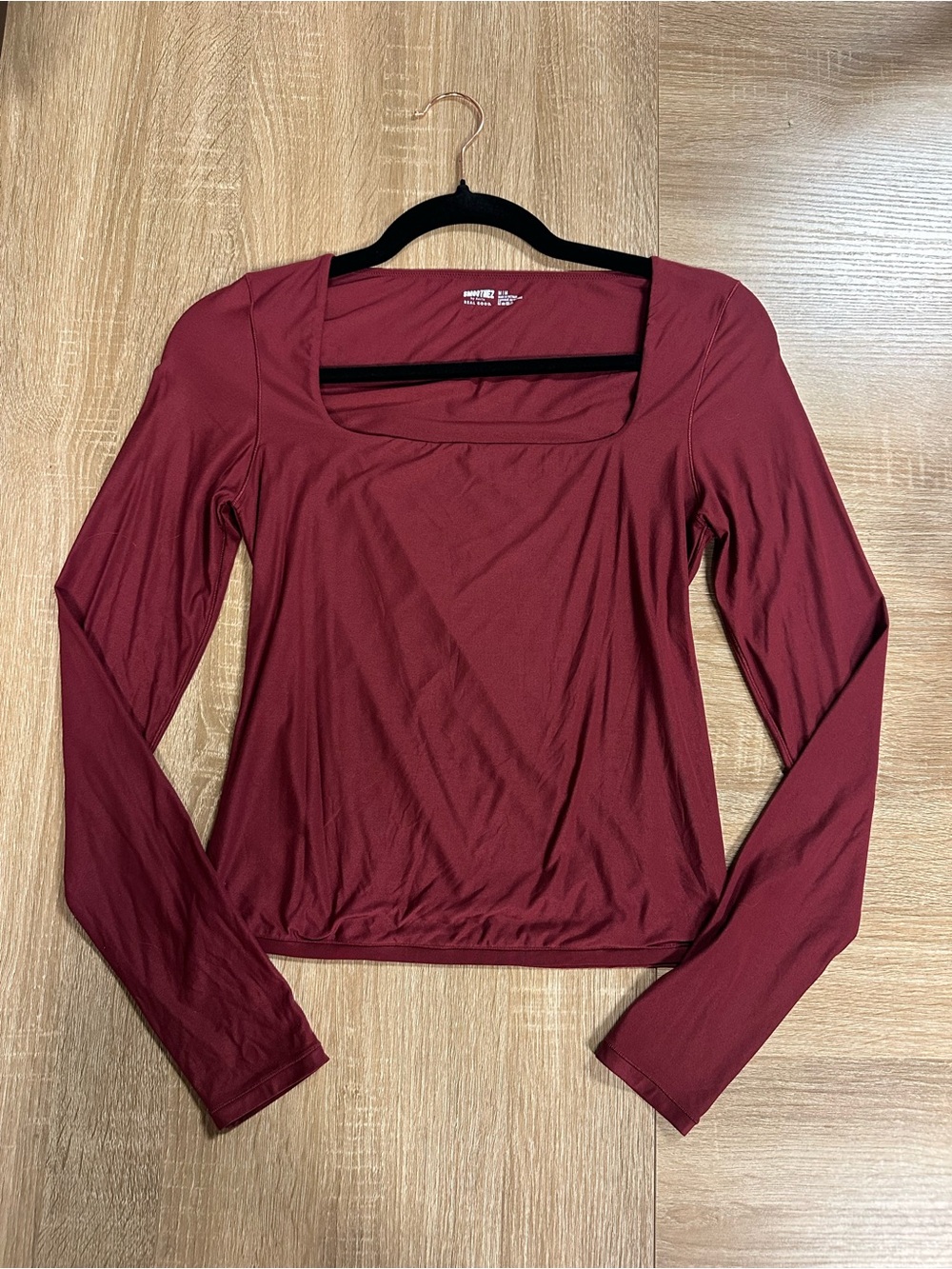 Aerie SMOOTHEZ Square Neck Long Sleeve T-Shirt – Burgundy M - Picture 2 of 6